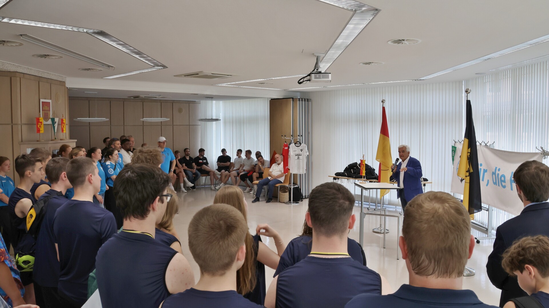 Sportvereine aus Weilimdorf für sportliche Erfolge geehrt